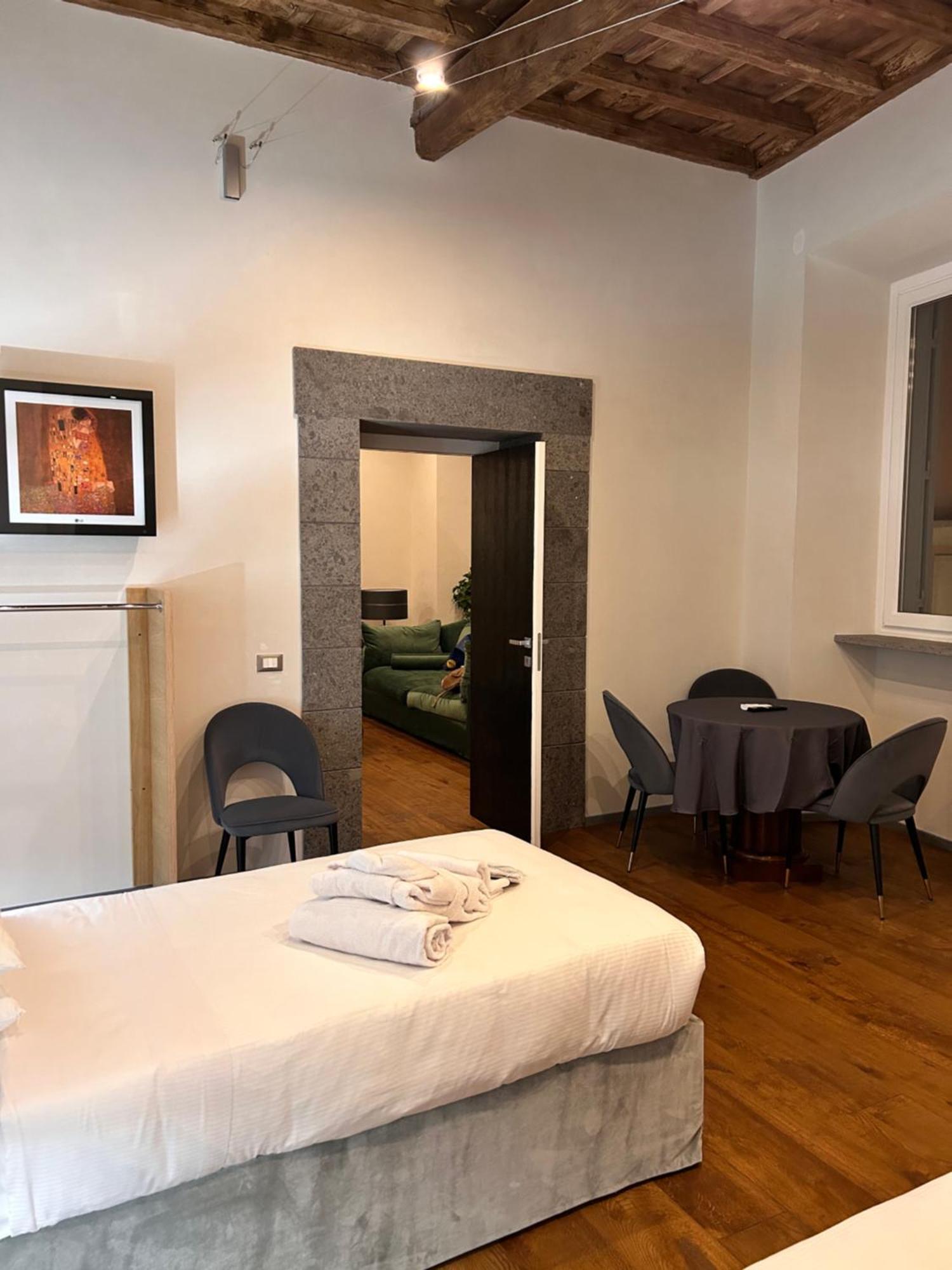 Fontana Di Trevi Roma Luxury Suite Exterior foto